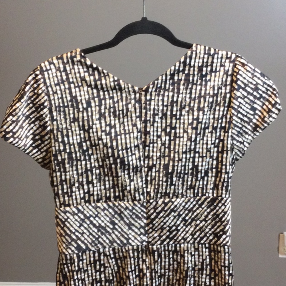 10 Rabbit Rabbit Rabbit Designs black print faux wrap dress - Picture 6 of 16